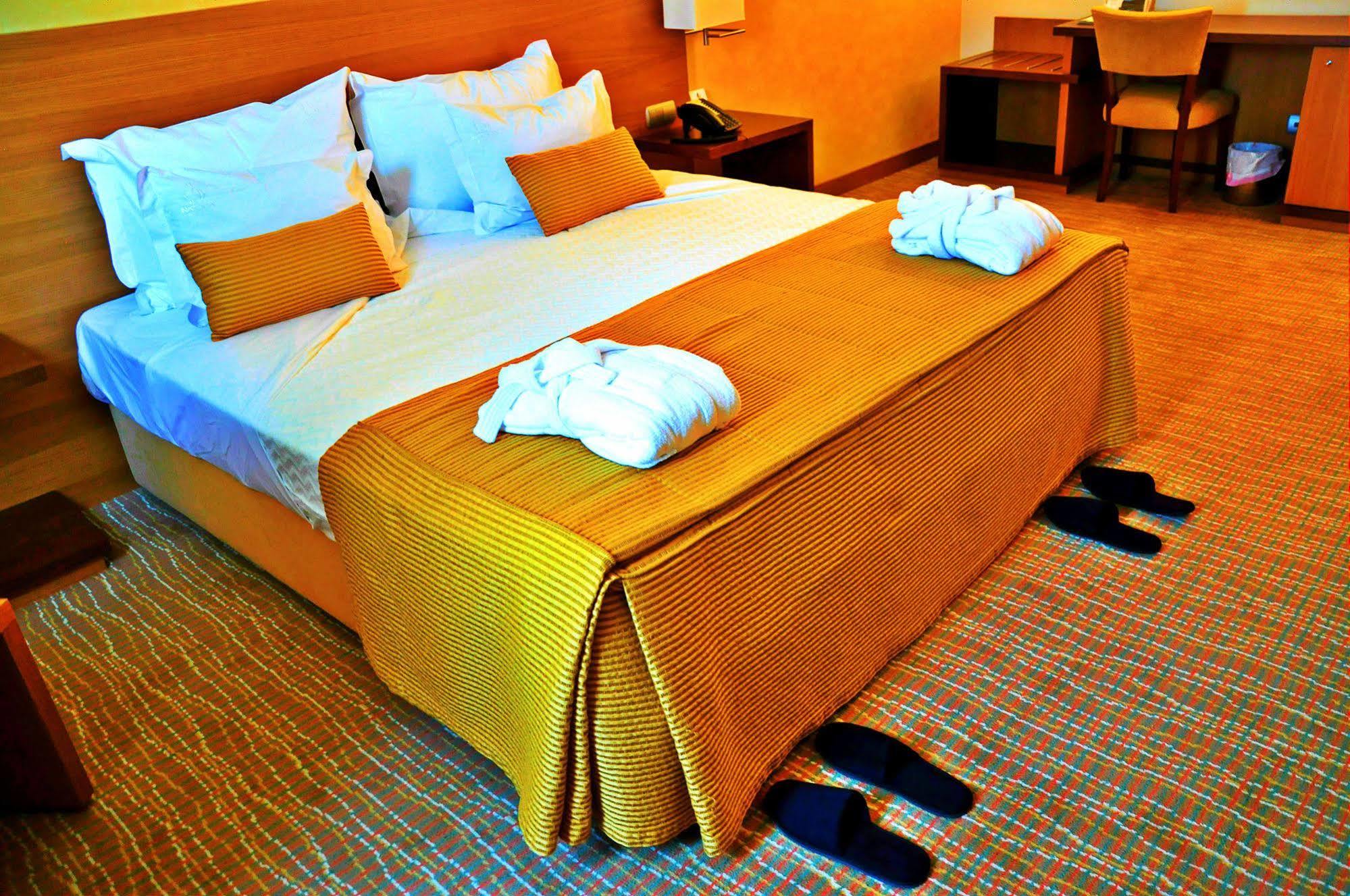 Hotel Lusitania Congress & Spa Guarda Bagian luar foto