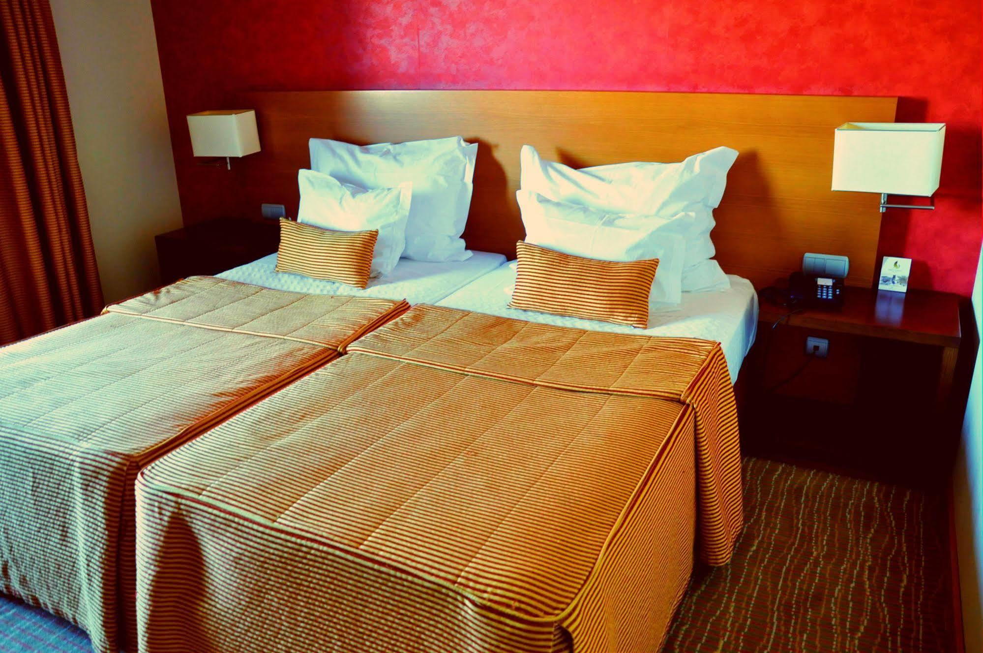 Hotel Lusitania Congress & Spa Guarda Bagian luar foto